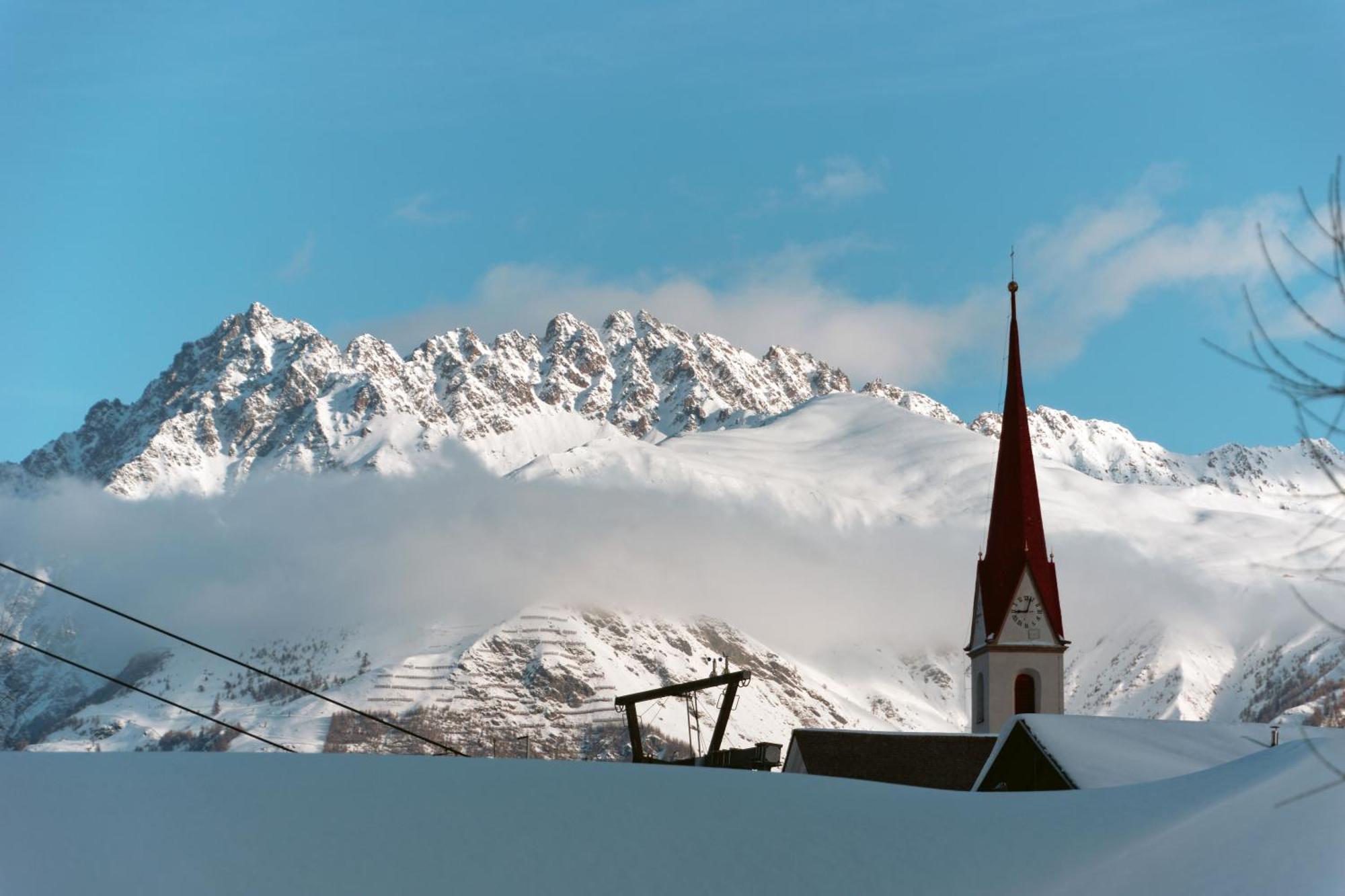 Hotel Alpenrose San Valentino alla Muta Exterior foto
